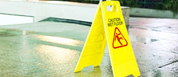 εικόνα caution wet floor, 255 x 110 pixels