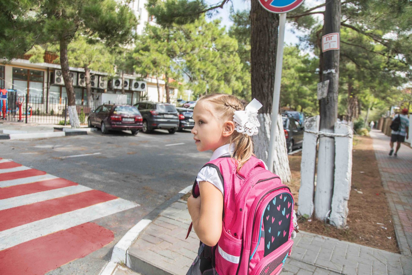 15 tips για ασφαλή οδήγηση κοντά σε πεζούς και ποδηλάτες