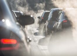 Αυτοκίνητα και Περιβάλλον: Πώς μπορούμε να μειώσουμε τους ρύπους