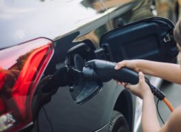 Να πάρω ηλεκτρικό αυτοκίνητο; Πλεονεκτήματα και μειονεκτήματα