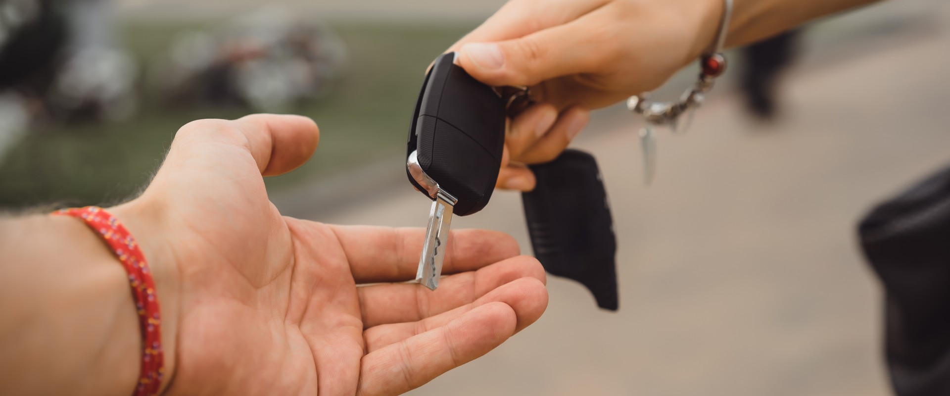 Κλειδιά αυτοκινήτου: Hacks για να μην τα χάνετε