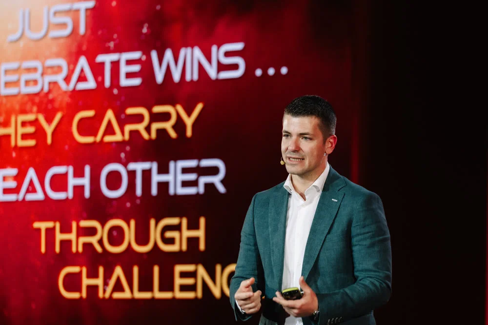 Generali: From Growth to High Level Performance-8
